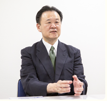 金山 康秀先生